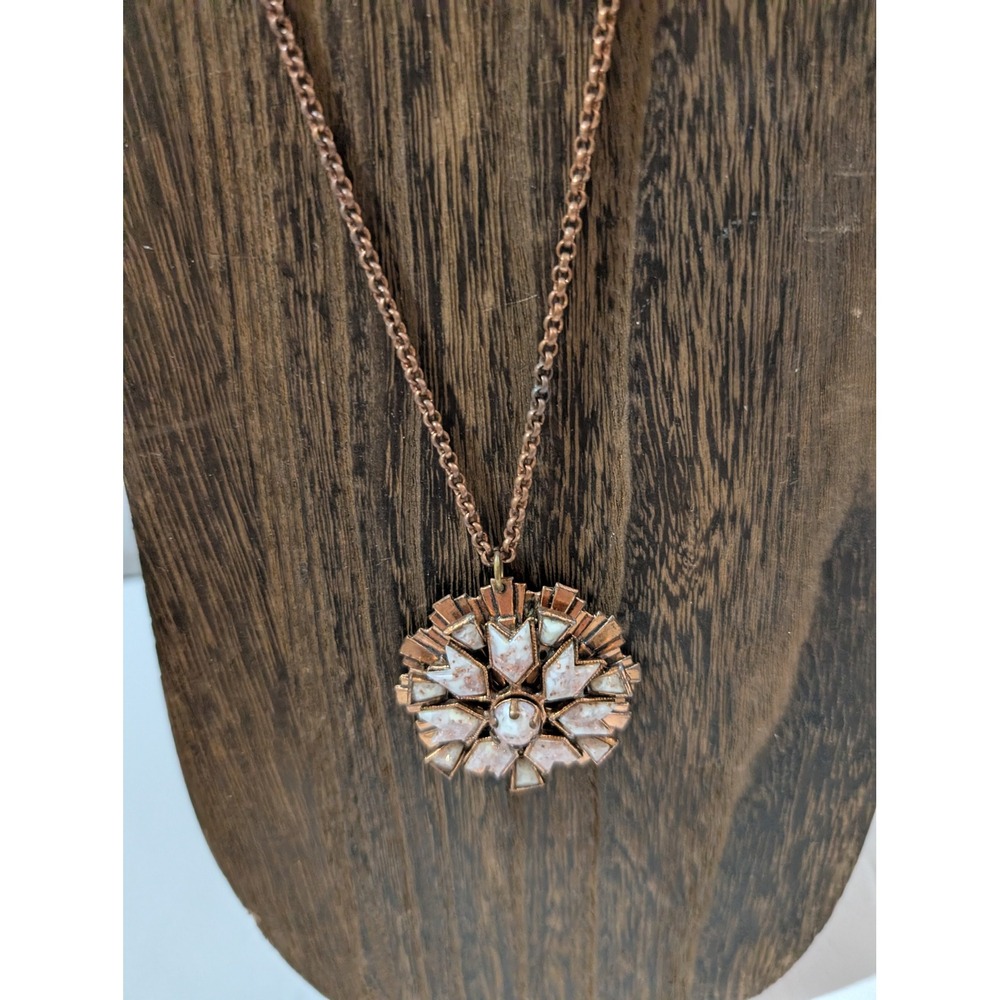 Vintage Copper Tone Sunburst Pendant Necklace Geometric Star Snowflake Design
